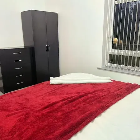 Apartment Lovely 3 Bed Ground Floor Near Qe Hospital Harborne New Birmingham